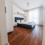 Apartment Kasper Collection - Commercial Center