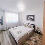 Apartment Kasper Collection - Commercial Center