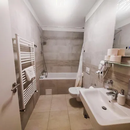 Apartment Kasper Collection - Commercial Center *