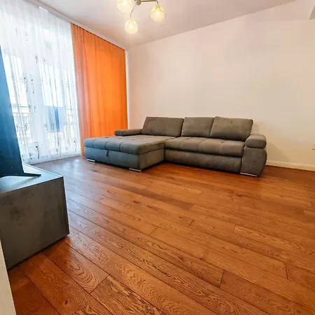 Apartment Kasper Collection - Commercial Center