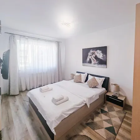 Apartment Kasper Collection - Commercial Center