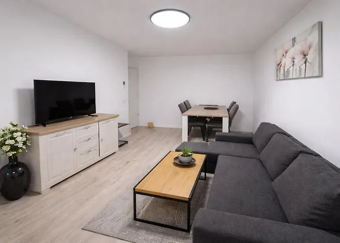 Kasper Collection - Commercial Center Brasov